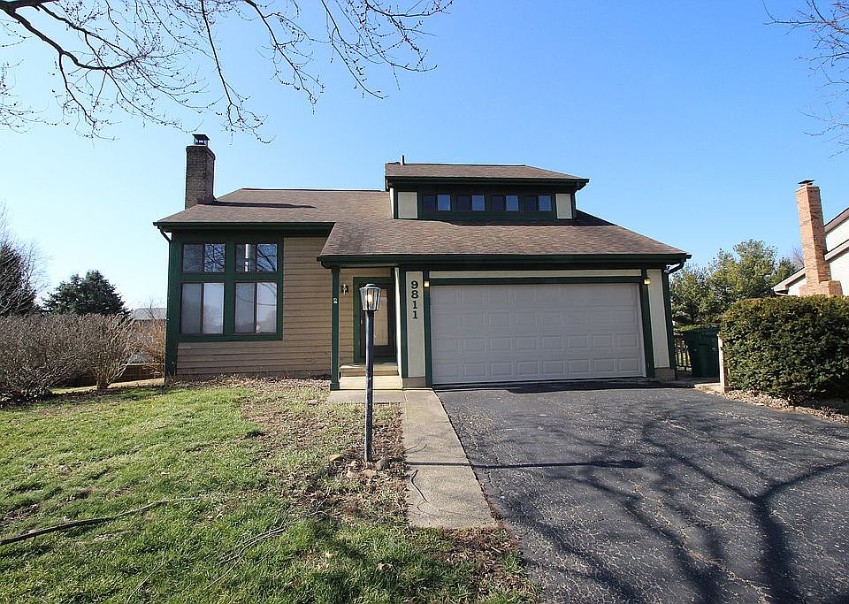 1st image of 9811 Meadow Wood Dr NW