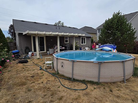 2nd image of 345 Clover Ridge Rd NE