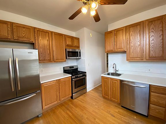 5th image of 229 S Oak Park Ave #2