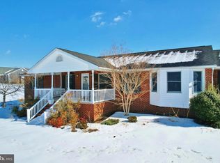 8284 Back Rd, Maurertown, VA 22644