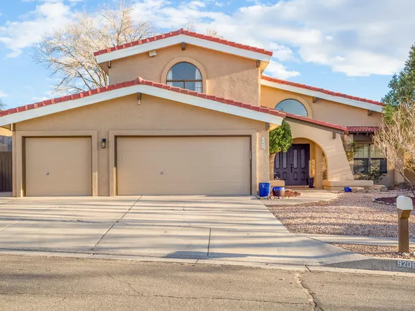 9208 Thornton Ave NE, Albuquerque, NM 87109