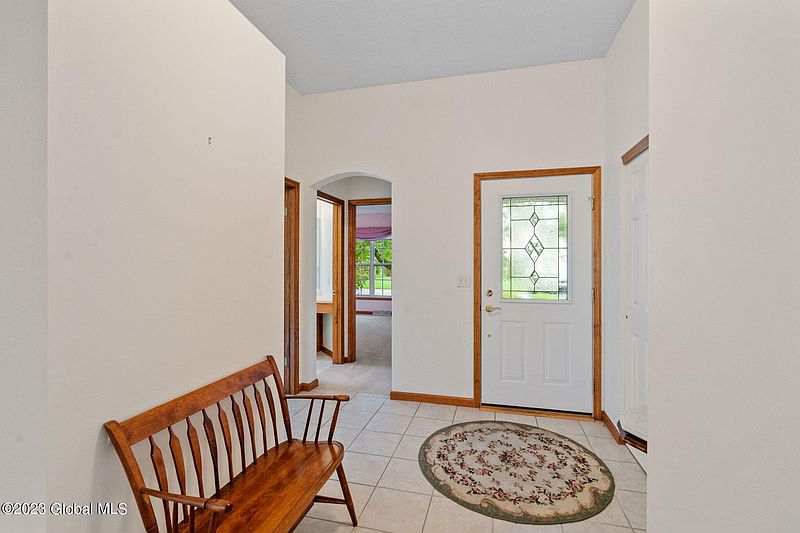 5th image of 14 Mayfield Drive