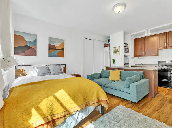 24 Bedford St Unit 2A, New York, NY 10014