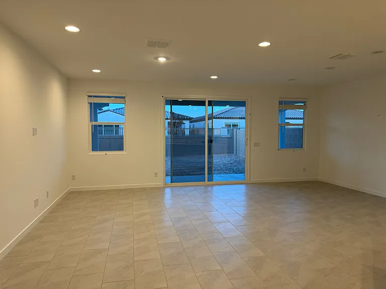 3300 E Ranchhand Dr — Photo 8