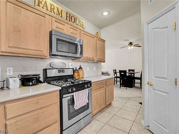 3rd image of 1106 Luna Eclipse Ln Unit 2