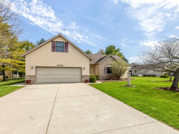 5679 Governor Sleeper Ct, Lexington, MI 48450