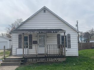 910 E Prairie St, Pontiac, IL 61764