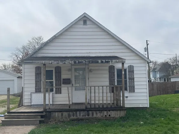 910 E Prairie St, Pontiac, IL 61764