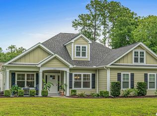 924 Tyson Dr, Pawleys Island, SC 29585