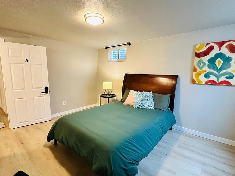 9210 Meade St — Photo 3