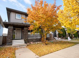 1140 161st St SW, Edmonton, AB T6W 2W6