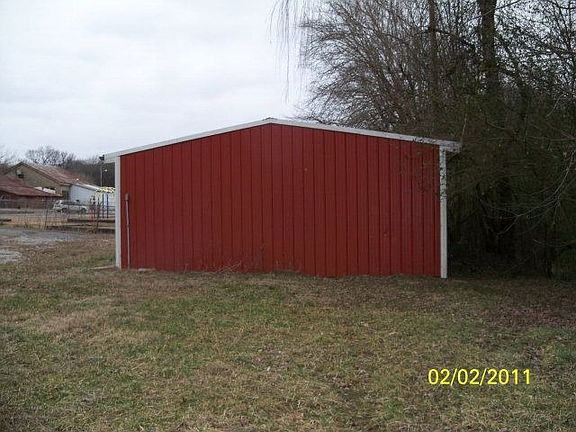 4th image of 311 W Gipson Ave