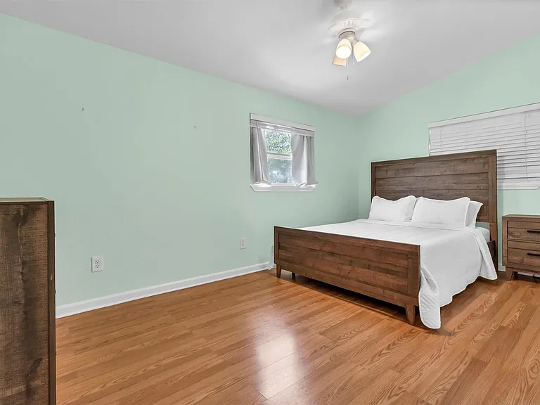 612 Mockingbird Dr — Photo 15