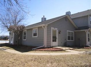 434 N Lake Shore Dr, Palatine, IL 60067