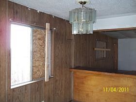 4th image of 1236 N Linnell Ave