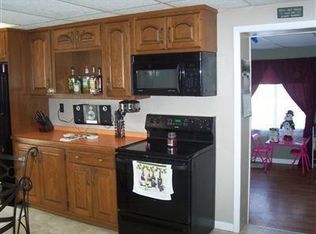 31 Albany St, Oxford, NY 13830