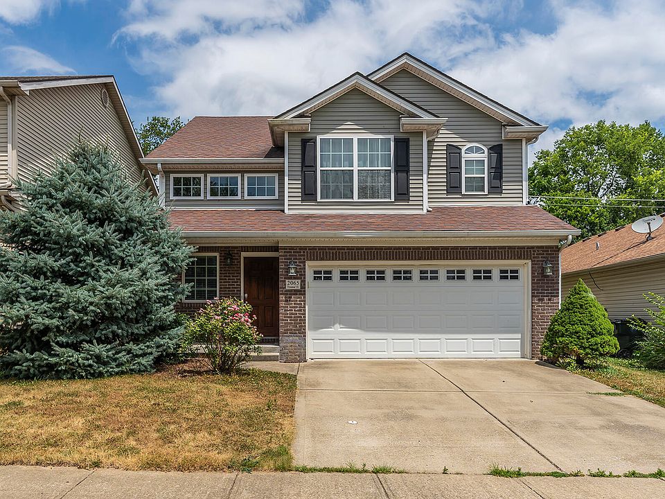 1st image of 2065 Drummond Dr