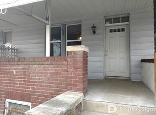 704 Carlisle St, Hanover, PA 17331