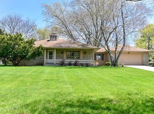 1940 Fairfax Dr, Elm Grove, WI 53122