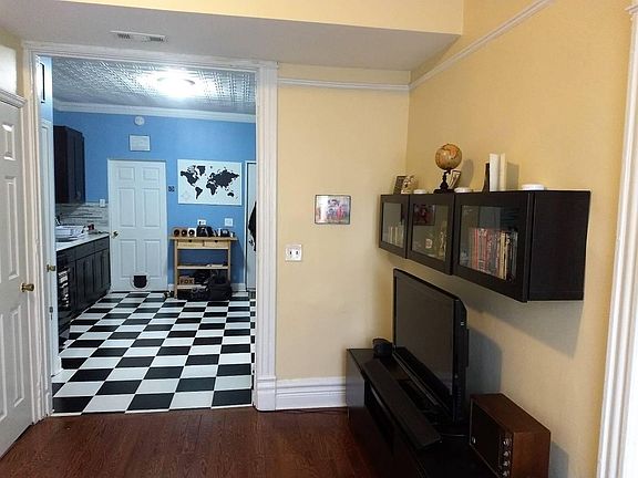 5th image of 2354 S Whipple St APT 6