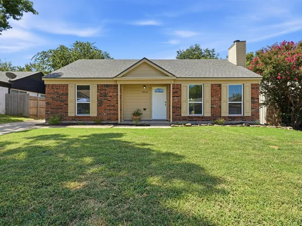 3812 Bigleaf Ln, Fort Worth, TX 76137