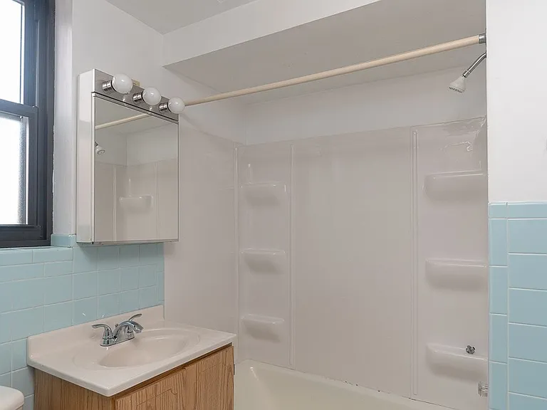 3615 N Paulina St #B3 — Photo 19