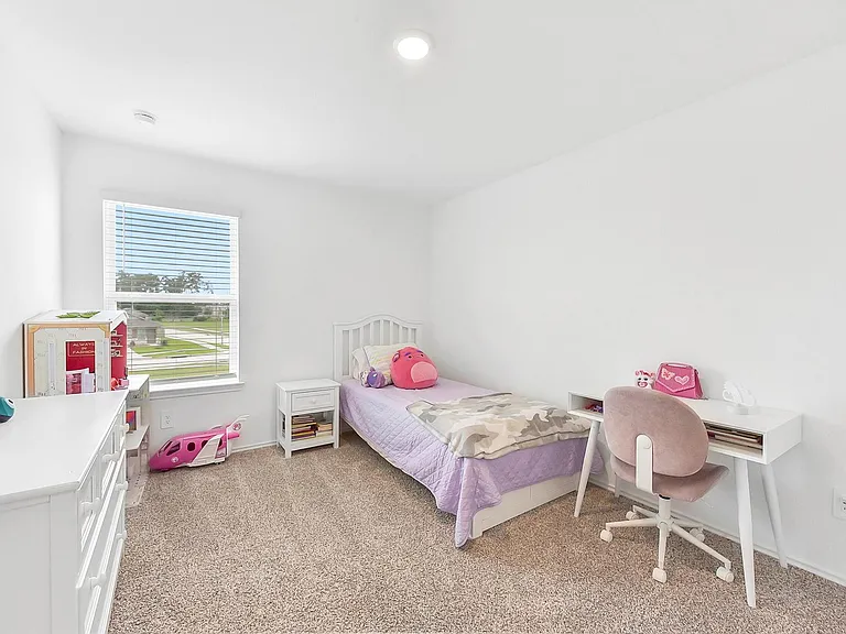 24222 Sandstone Valley Ln — Photo 25