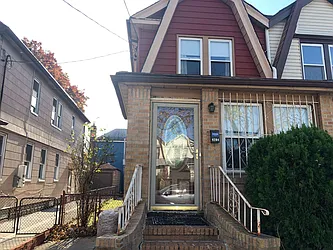 Sold by Hot Homes Realty, LLC