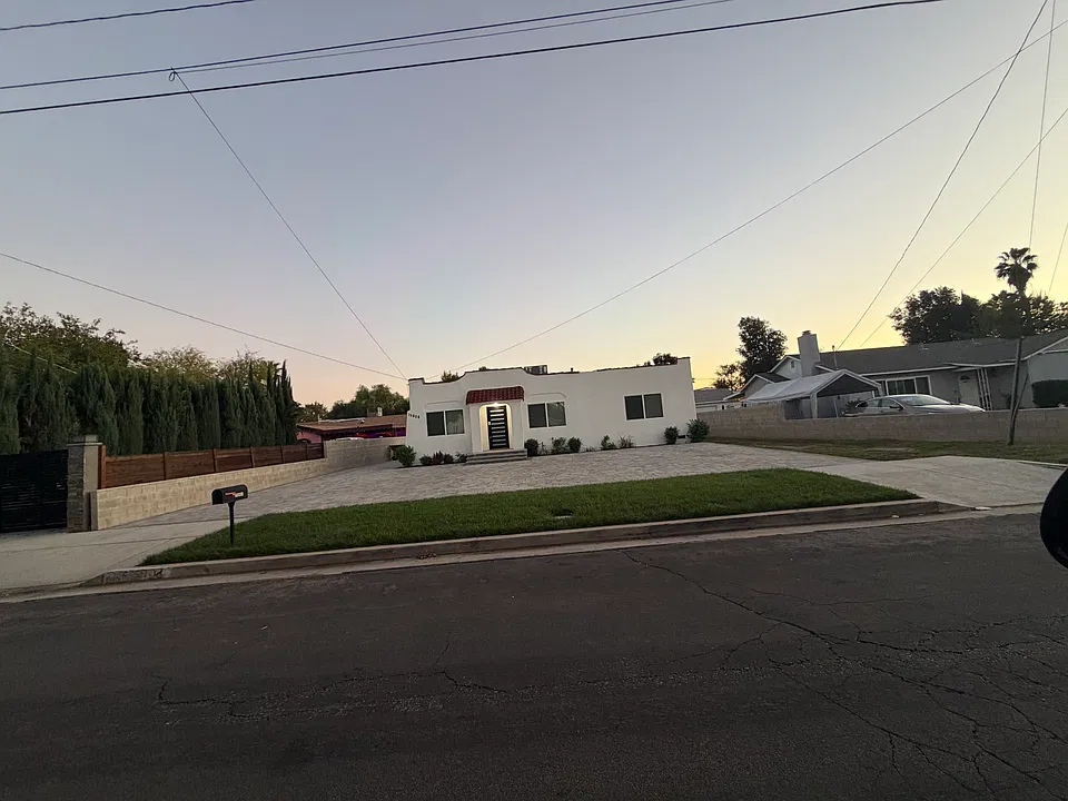 15808 Marlin Pl