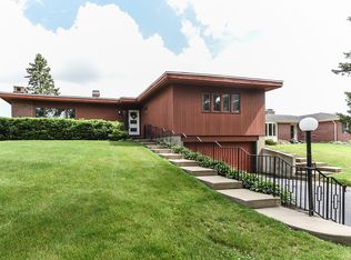 347 High Rd, Cary, IL 60013