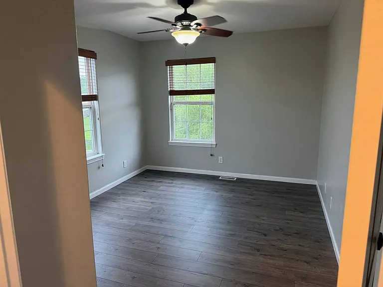 103 Mary Catherine — Photo 16