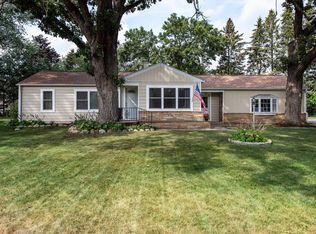 21594 W Sarah Dr, Lake Villa, IL 60046