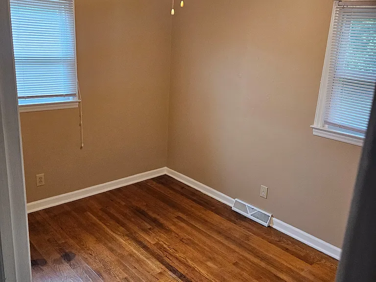 2320 Glenhaven Dr — Photo 14