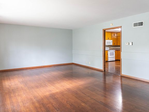 5th image of 710 N Brunswick Ave