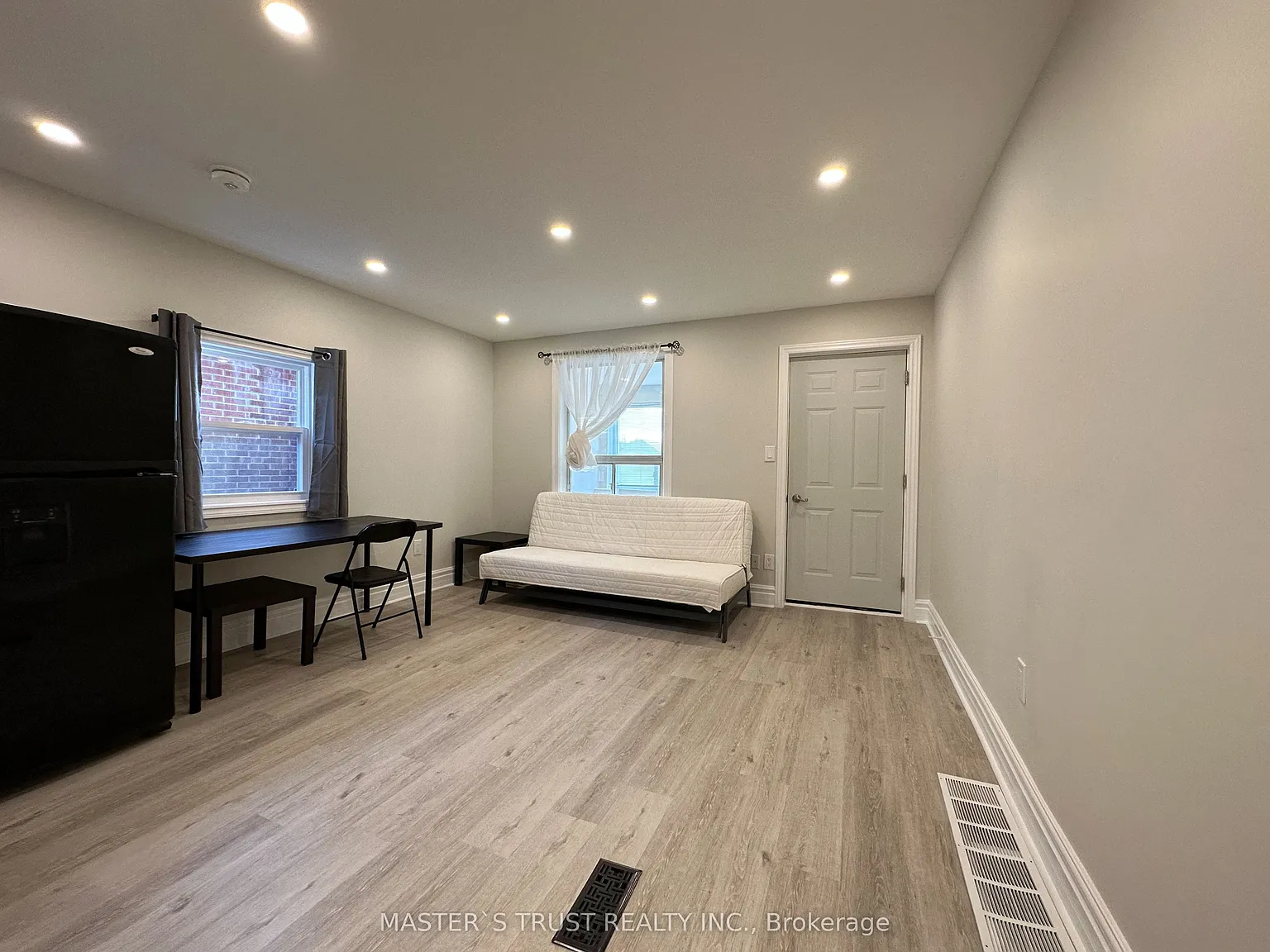 1 bed, $1,650 — Photo 4