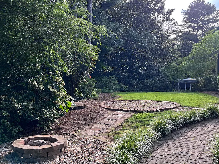 314 Lamplighter Ln SE — Photo 10