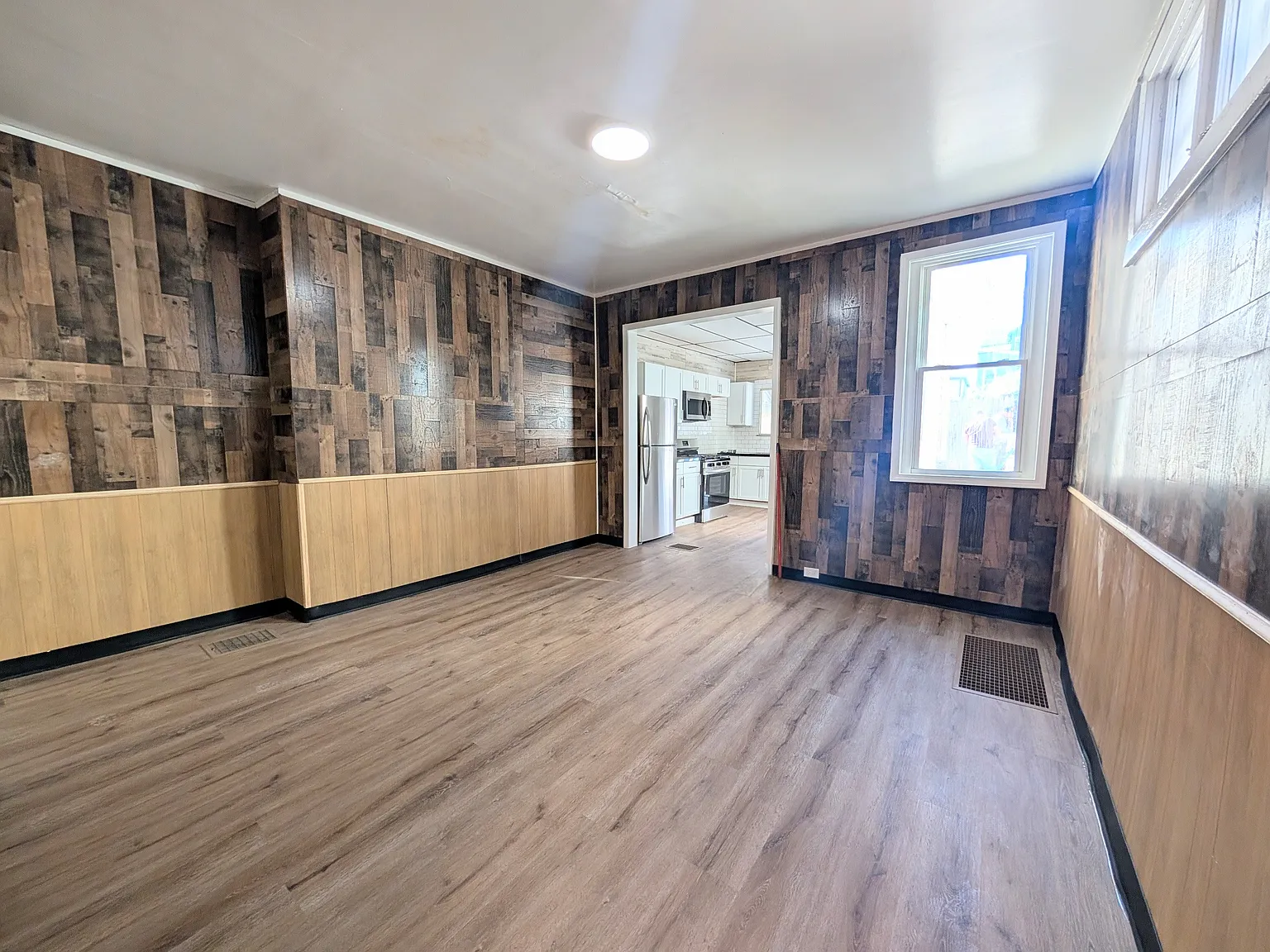 2 bed, 1288 sqft, $1,250 — Photo 3