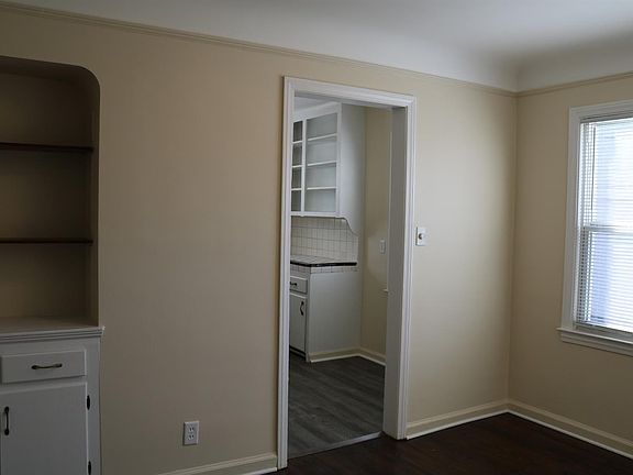5th image of 1517 Lincoln Ave