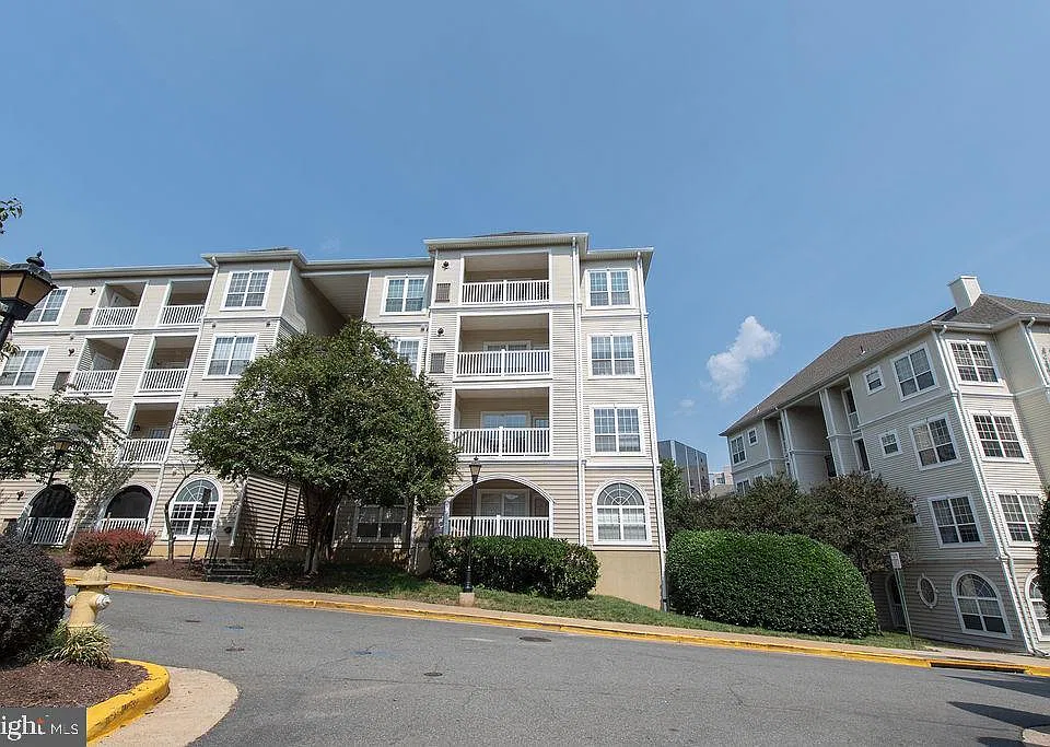 4550 Strutfield Ln #2115