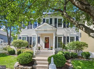 42860 Nashua St, Ashburn, VA 20147