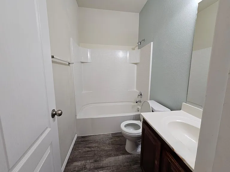 3905 Polar Brook Dr — Photo 12