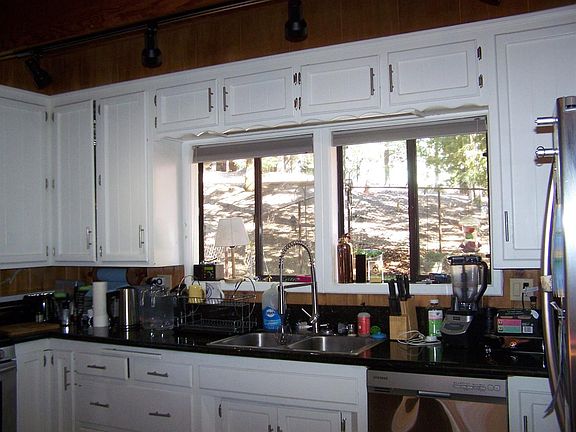 4th image of 30925 Nob Hill Cir