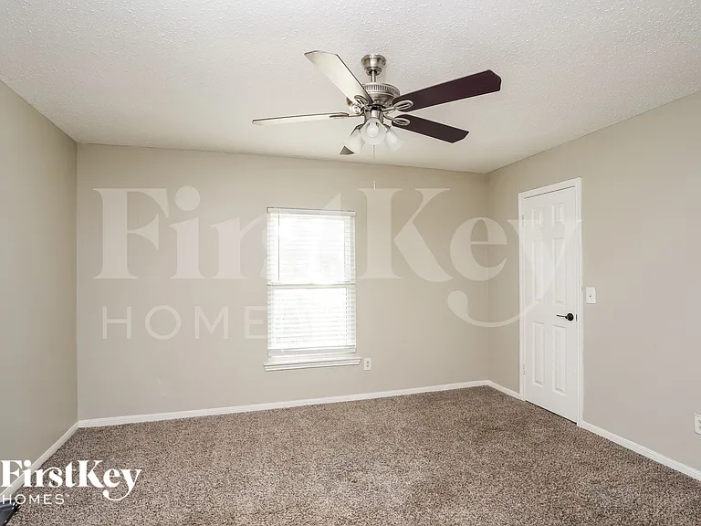 12523 Mill Ridge Dr — Photo 14