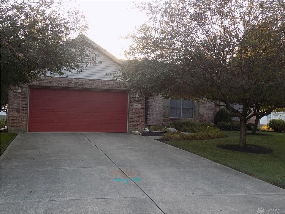 1st image of 931 Cunningham Ct
