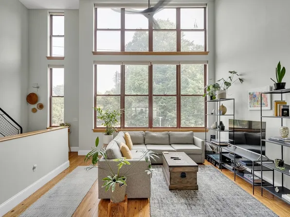 83-85 Brookside Ave #F, Jamaica Plain, MA 02130