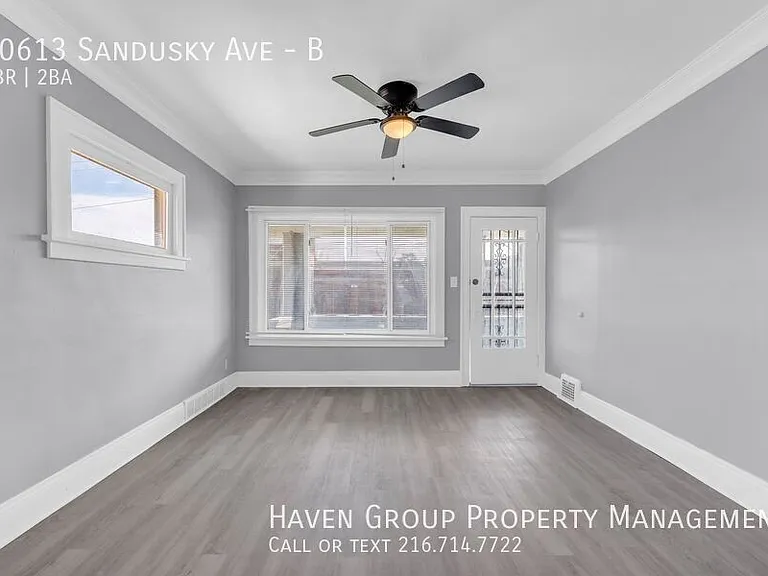 10613 Sandusky Ave #B — Photo 3