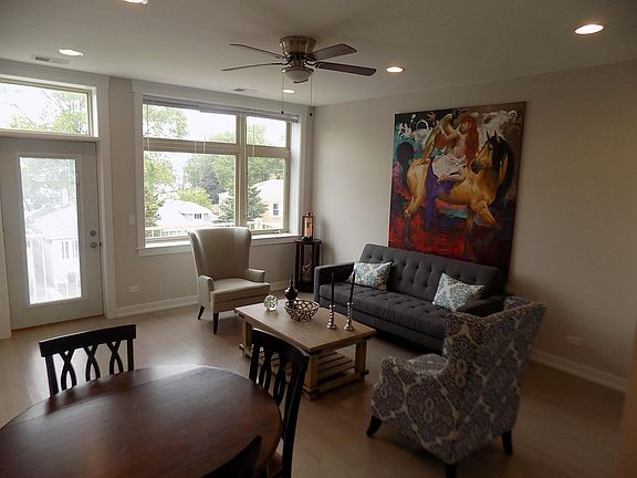 4th image of 5213 W Foster Ave APT 2E