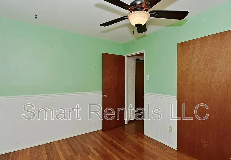 980 Manresa Ln — Photo 17