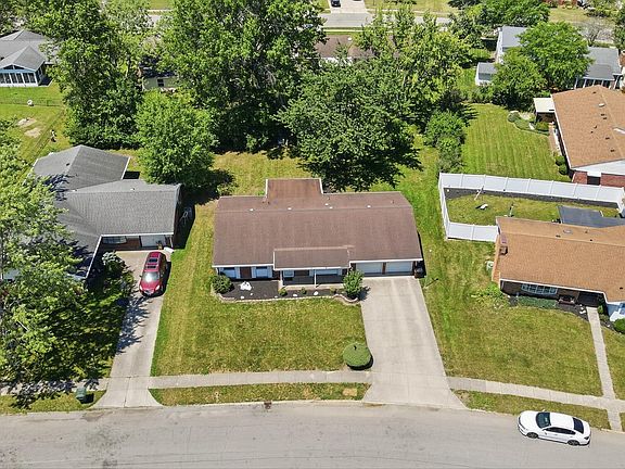 3rd image of 4 Beaumont Pl