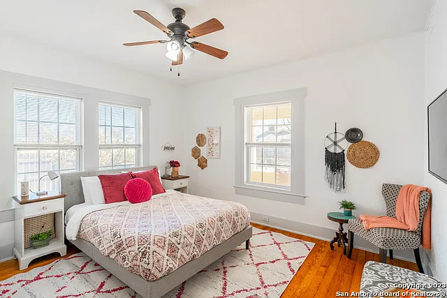 475 E French Pl — Photo 24